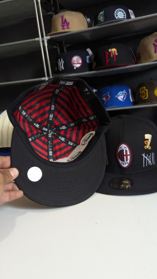 PXL_20251209_182835362 Gorra doble AA x AC Milan
