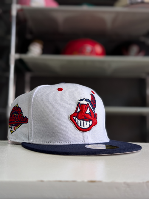 PXL_20260303_195114750.PORTRAIT Gorra doble AA Cleveland 1997